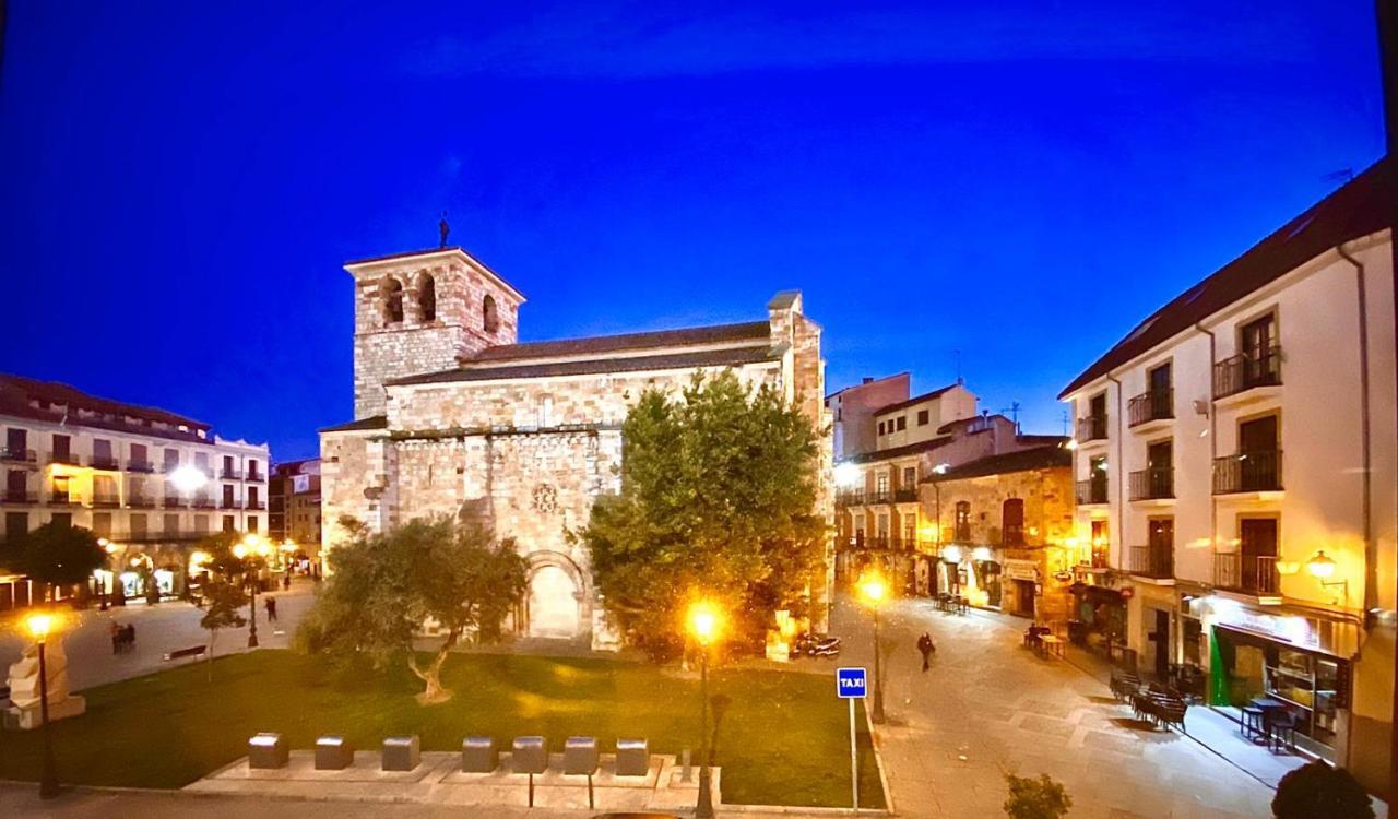 La Casa De Los Infantes Zamora Bagian luar foto
